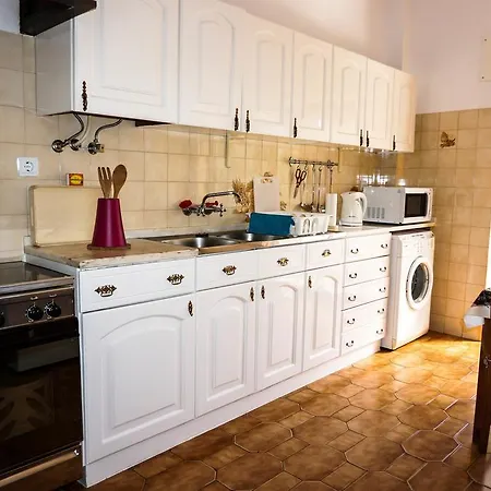 Living With Art In Appartamento